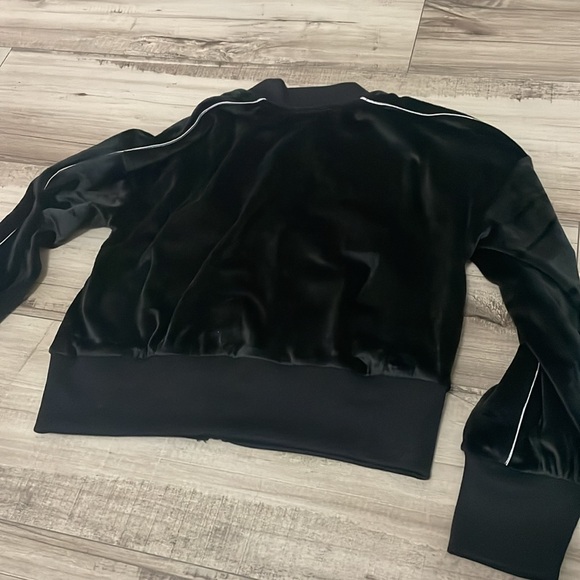 Guess Girls “Valerie” Velour Zip-Up Sweater Size 10 - Picture 8 of 9